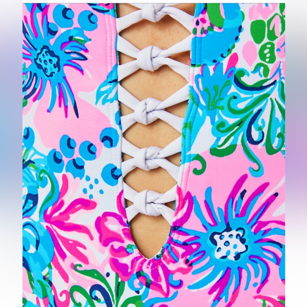 Lilly Pulitzer Isle Lattice One-Piece Swimsuit - Picture 5 of 9